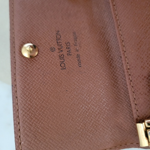 Louis Vuitton 6 keys holder. - Picture 4 of 8